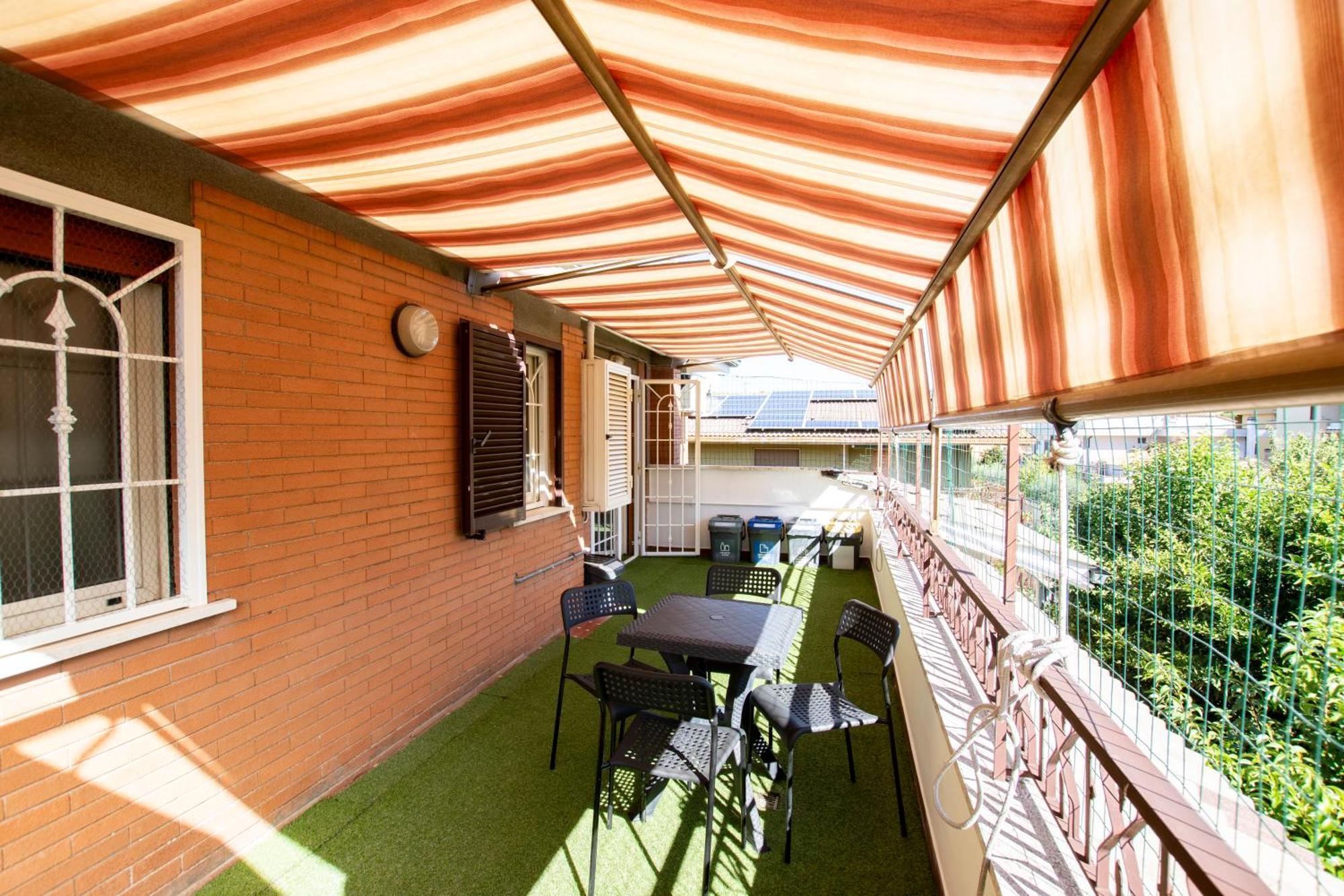 Attico Appia Antica Ciampino Aeroporto Apartman Santa Maria delle Mole Kültér fotó